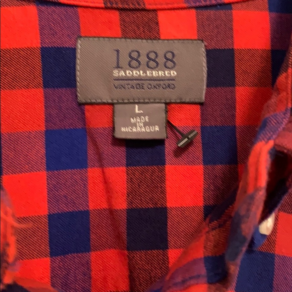 Button down shirt - Picture 2 of 4